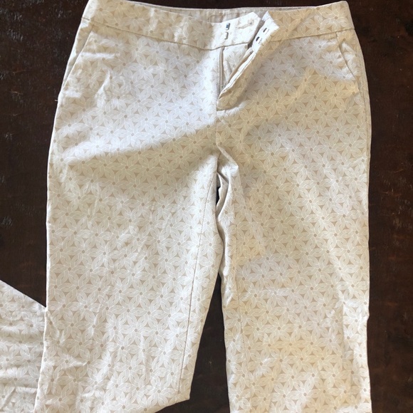 Banana Republic Woman’s pant - Picture 2 of 8